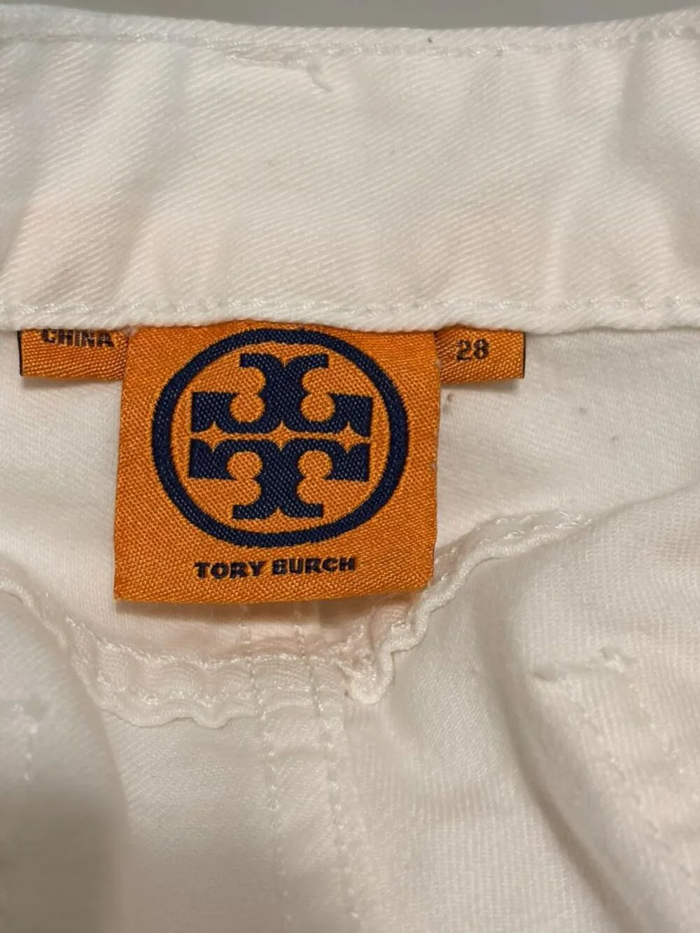 Women's Tory Burch White Cropped Skinny Jeans Size 28 26